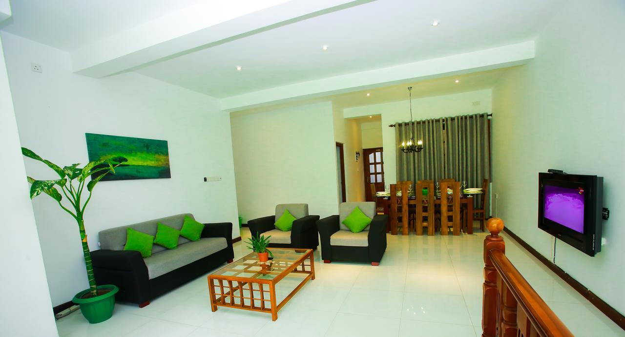 Kandyan Fo Rest Exterior foto